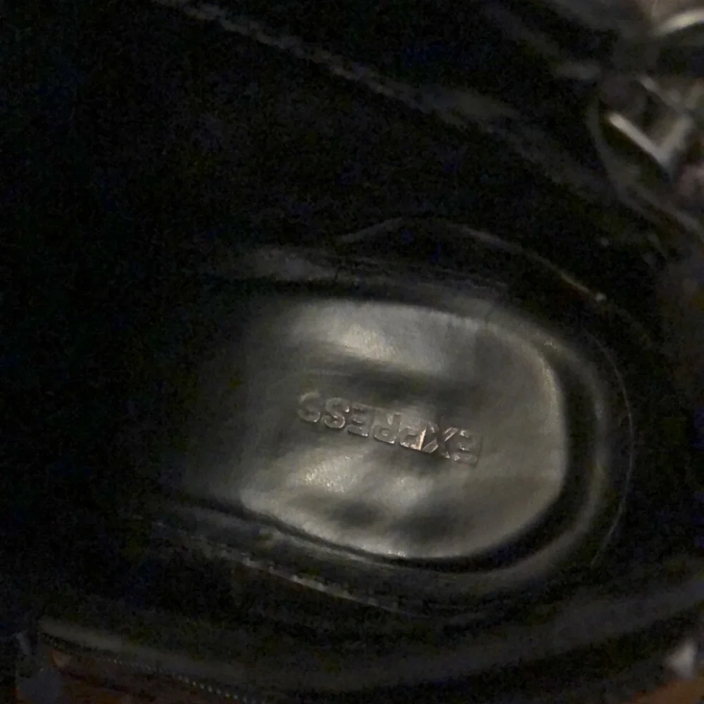 Express Faux Leather Ankle Bootie in Dark Gray Size 9 Women’s